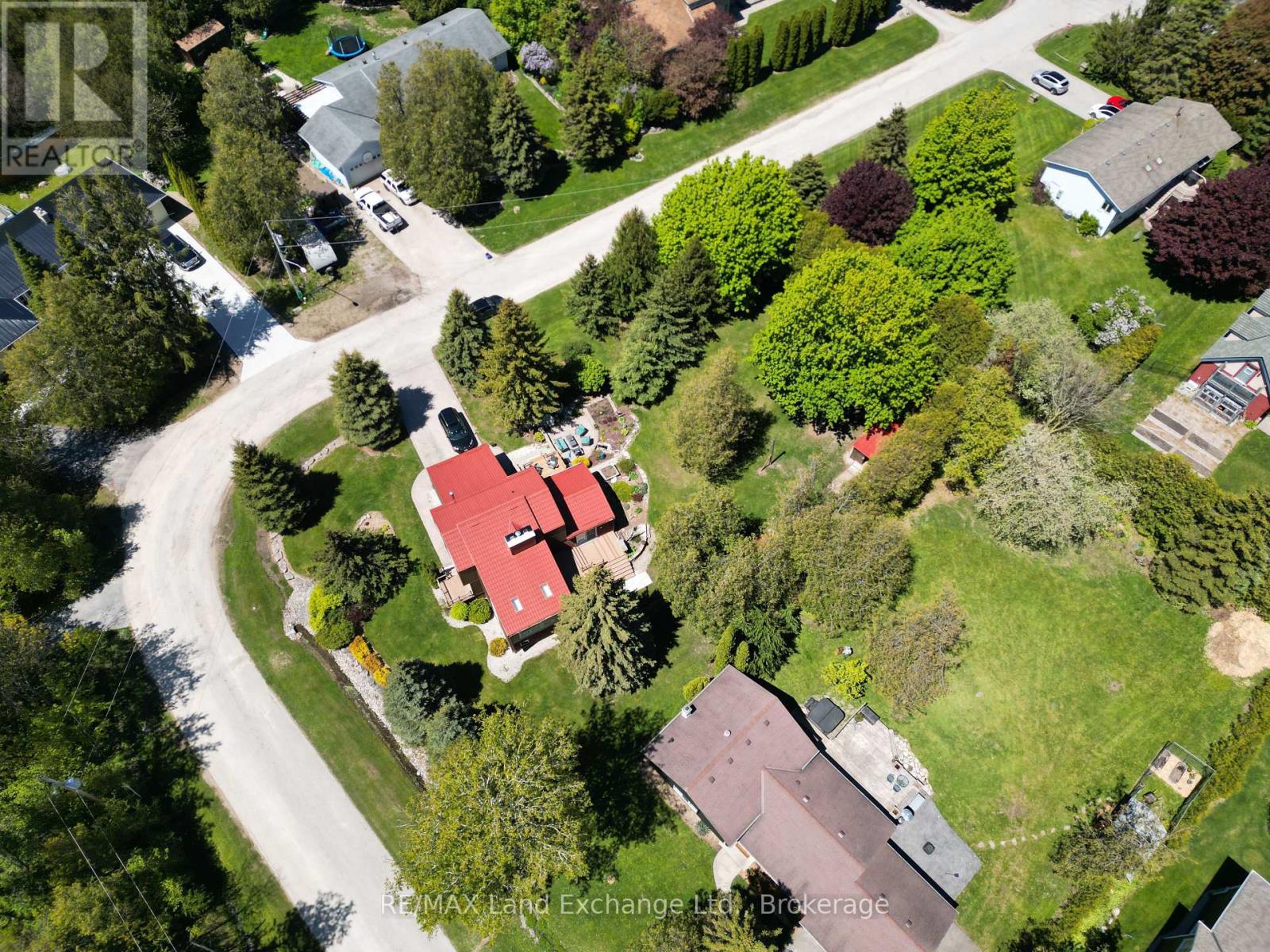 40 Eastwood Crescent, Kincardine, Ontario  N2Z 2X6 - Photo 31 - X12177715