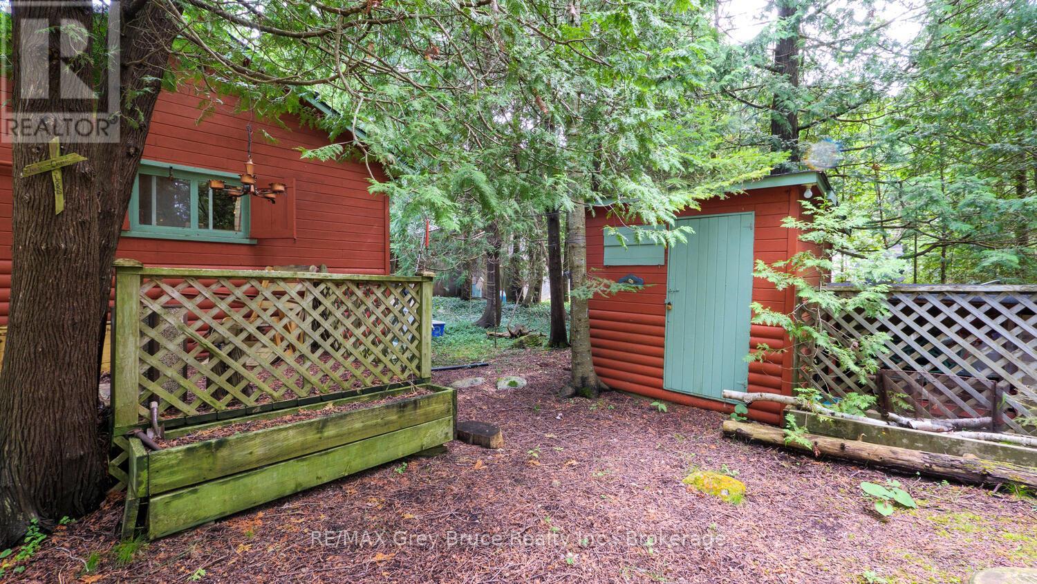25 Pine Tree Harbour Road, Northern Bruce Peninsula, Ontario  N0H 1Z0 - Photo 40 - X12177730