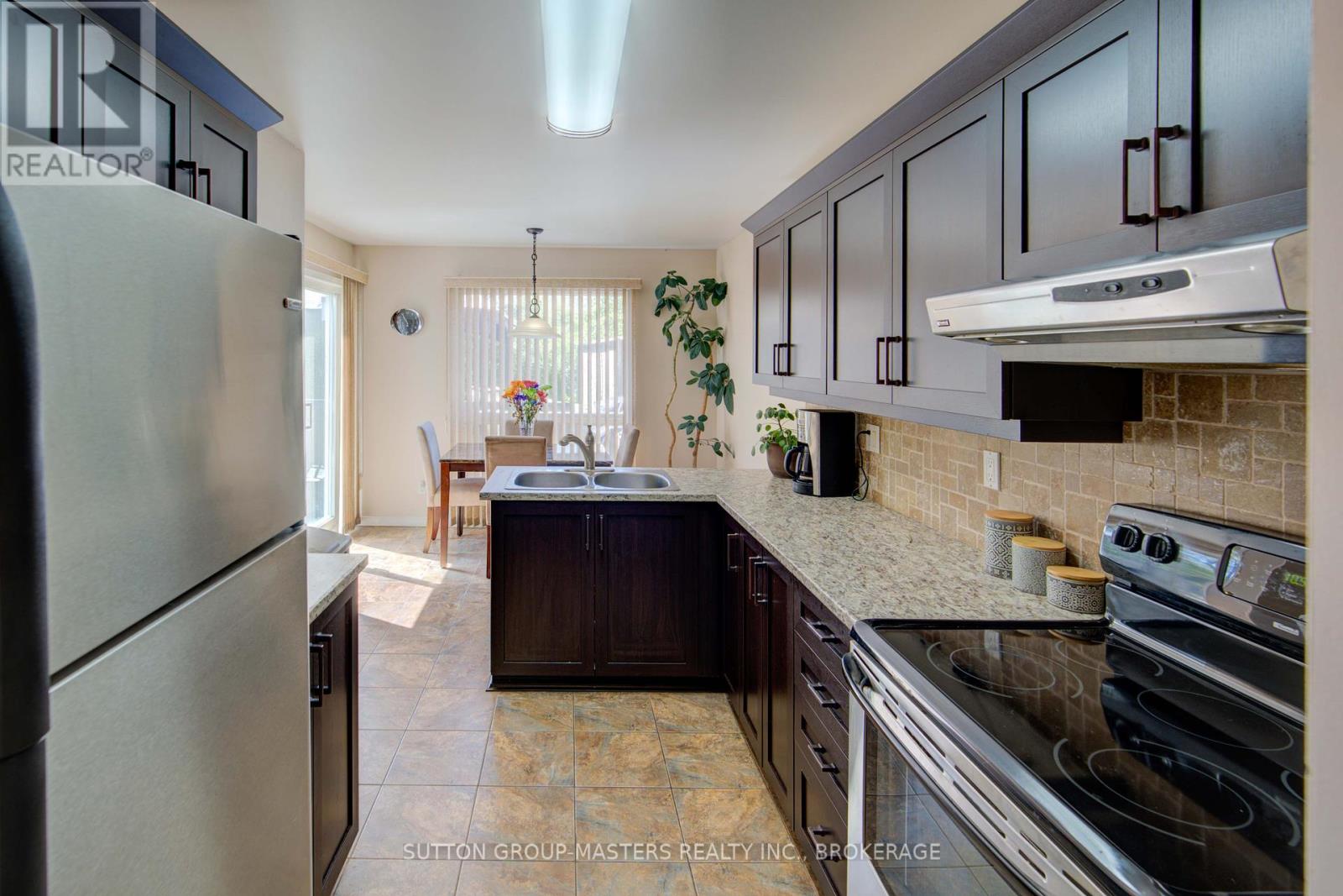 570 Barnsley Crescent, Kingston, Ontario  K7M 8X3 - Photo 13 - X12177727