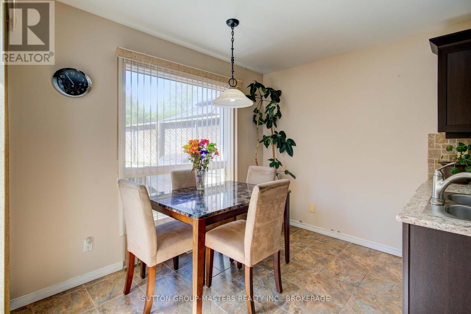570 Barnsley Crescent, Kingston, Ontario  K7M 8X3 - Photo 14 - X12177727