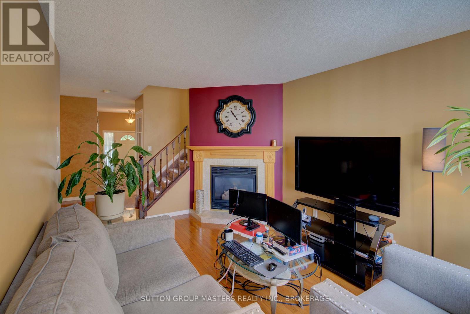 570 Barnsley Crescent, Kingston, Ontario  K7M 8X3 - Photo 8 - X12177727