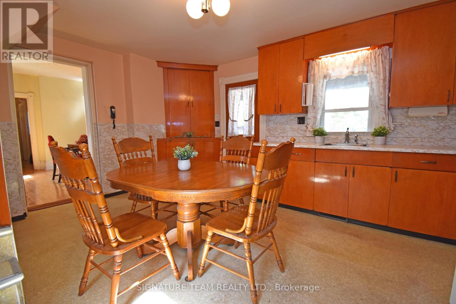 568 Mary Street, Pembroke, Ontario  K8A 5X3 - Photo 5 - X12177717