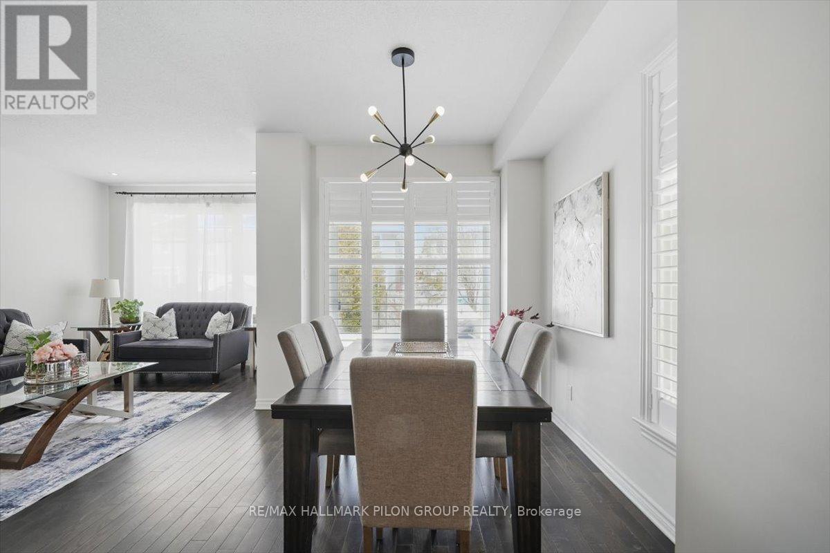 418 Rochefort Circle, Ottawa, Ontario  K4A 0M8 - Photo 6 - X12076818