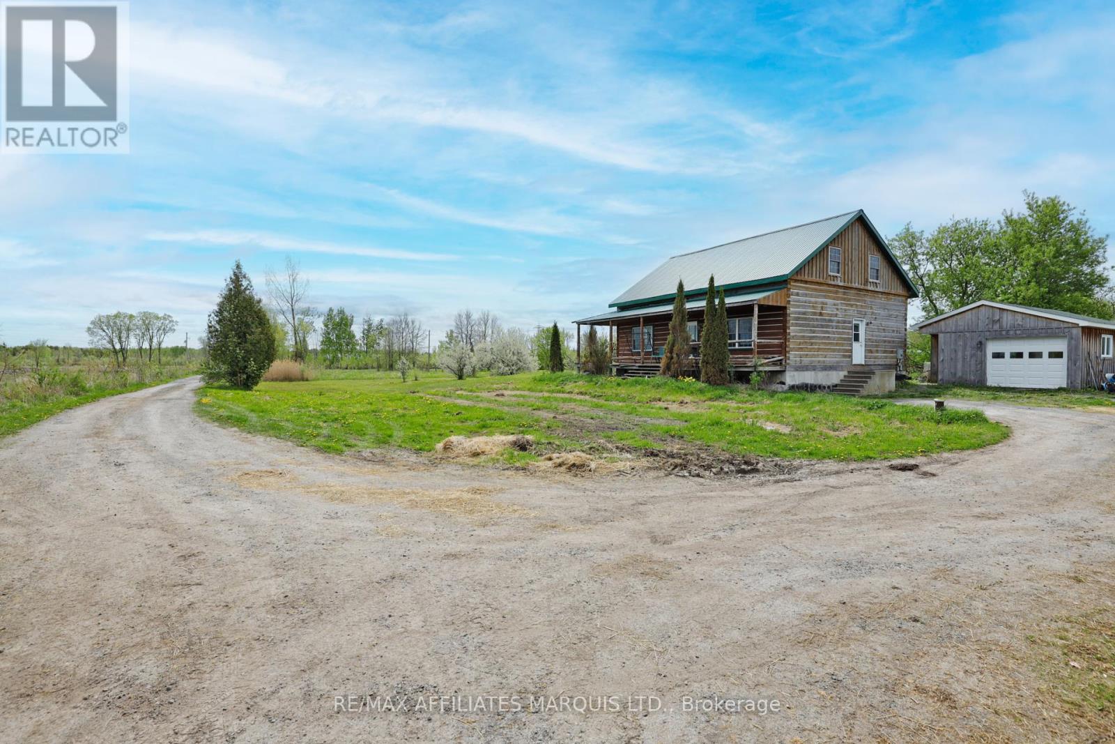14059 Dafoe Road, South Stormont, Ontario  K0C 1M0 - Photo 5 - X12154215