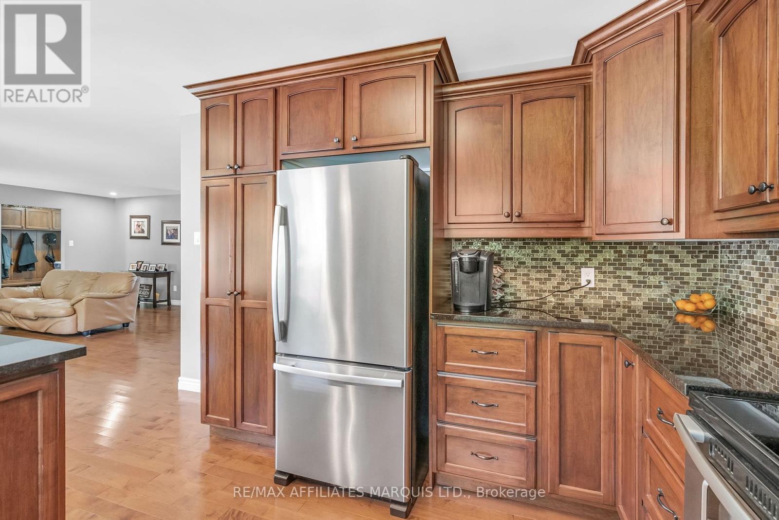 45 Beech Street, South Stormont, Ontario  K0C 1M0 - Photo 12 - X12177664
