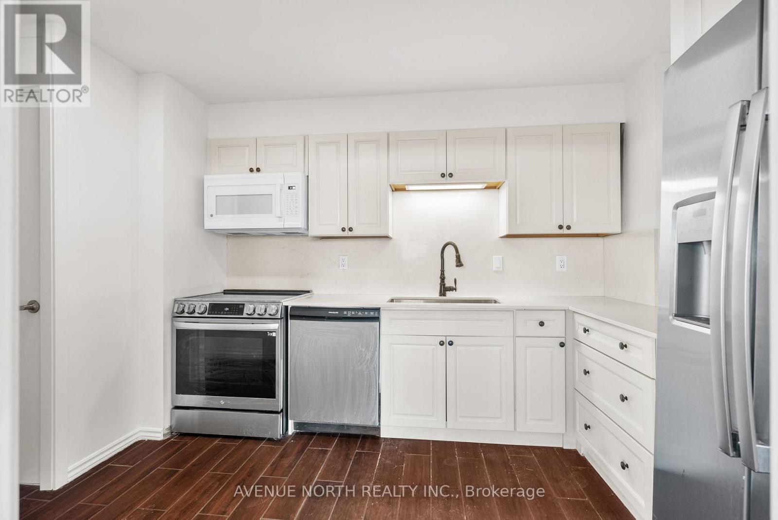 706 - 370 Dominion Avenue, Ottawa, Ontario  K2A 3X4 - Photo 12 - X12177713