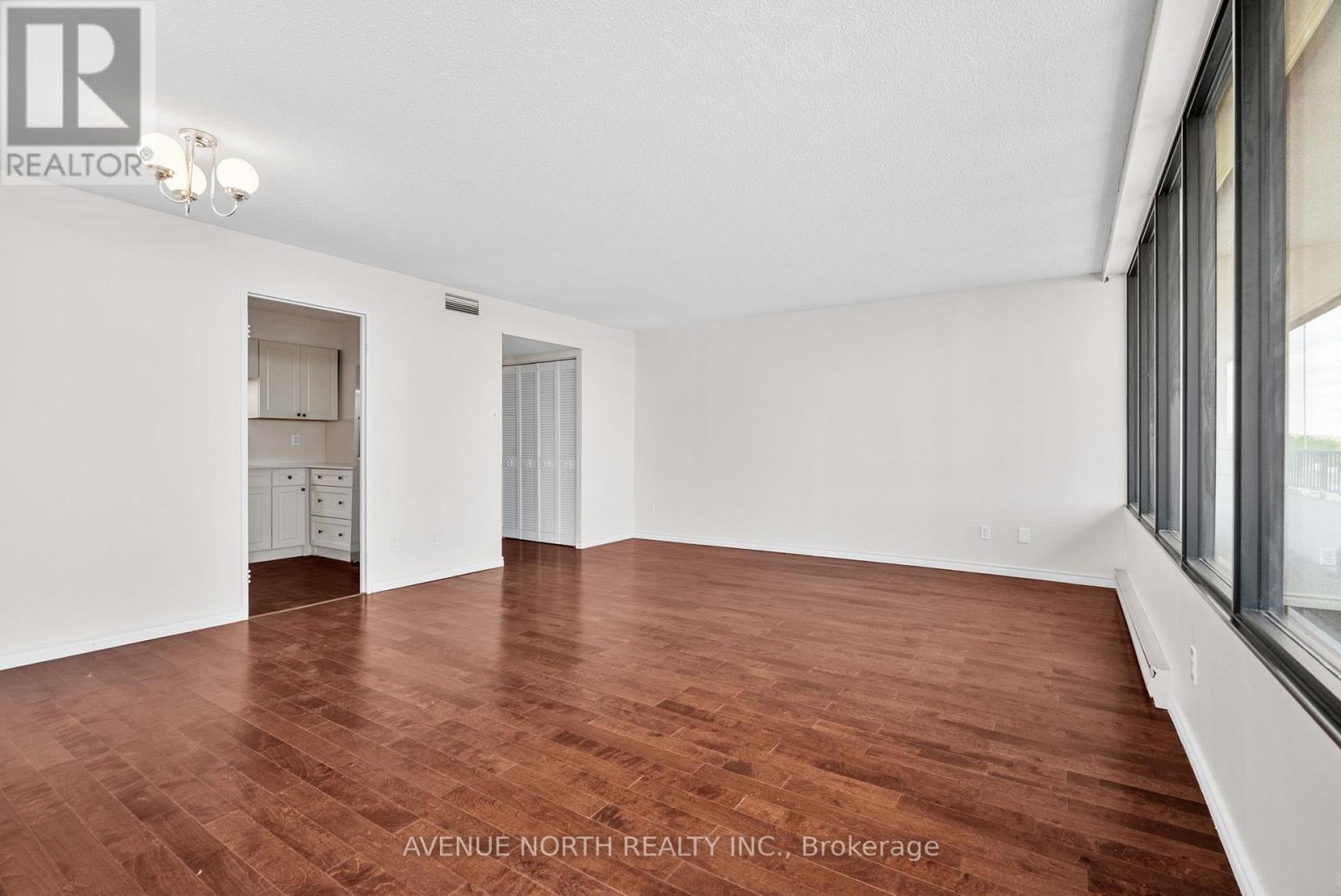 706 - 370 Dominion Avenue, Ottawa, Ontario  K2A 3X4 - Photo 9 - X12177713