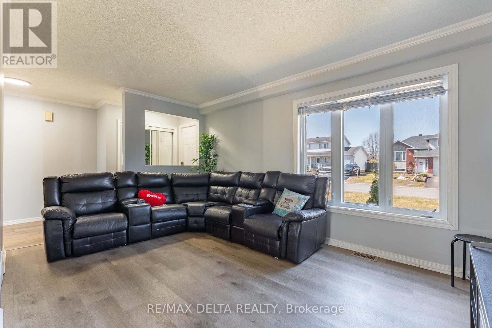 271 Bonavista Street, Clarence-Rockland, Ontario  K4K 1N8 - Photo 11 - X12177719