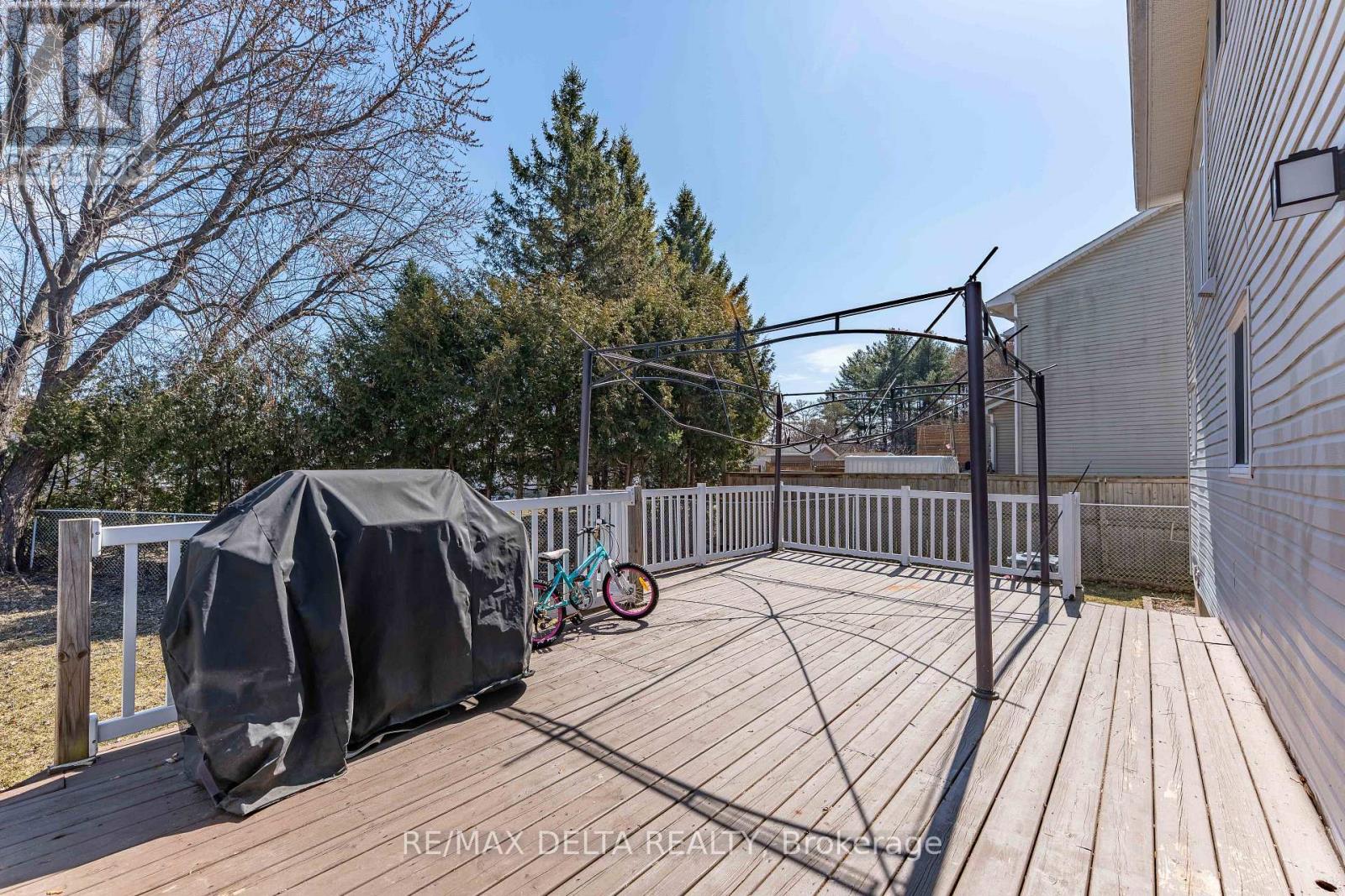 271 Bonavista Street, Clarence-Rockland, Ontario  K4K 1N8 - Photo 40 - X12177719