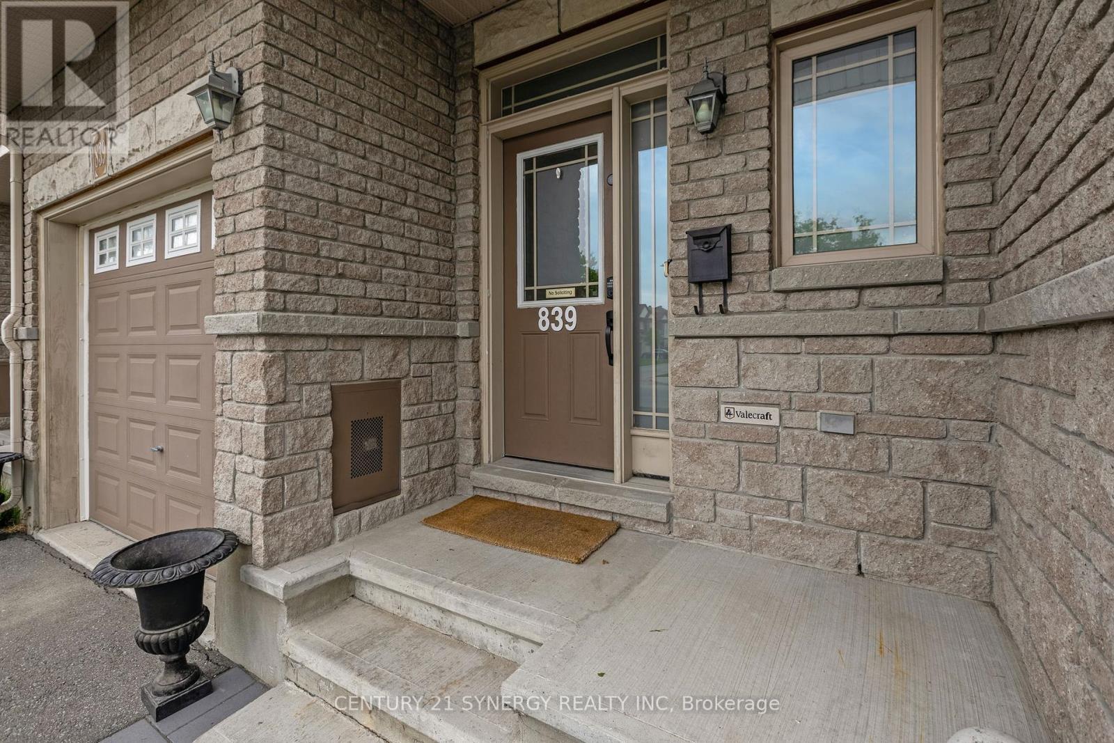 839 Percifor Way, Ottawa, Ontario  K1W 0C9 - Photo 4 - X12177721