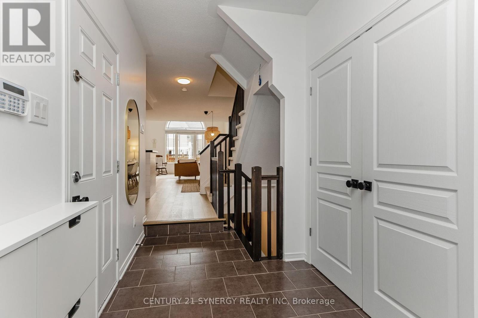 839 Percifor Way, Ottawa, Ontario  K1W 0C9 - Photo 5 - X12177721