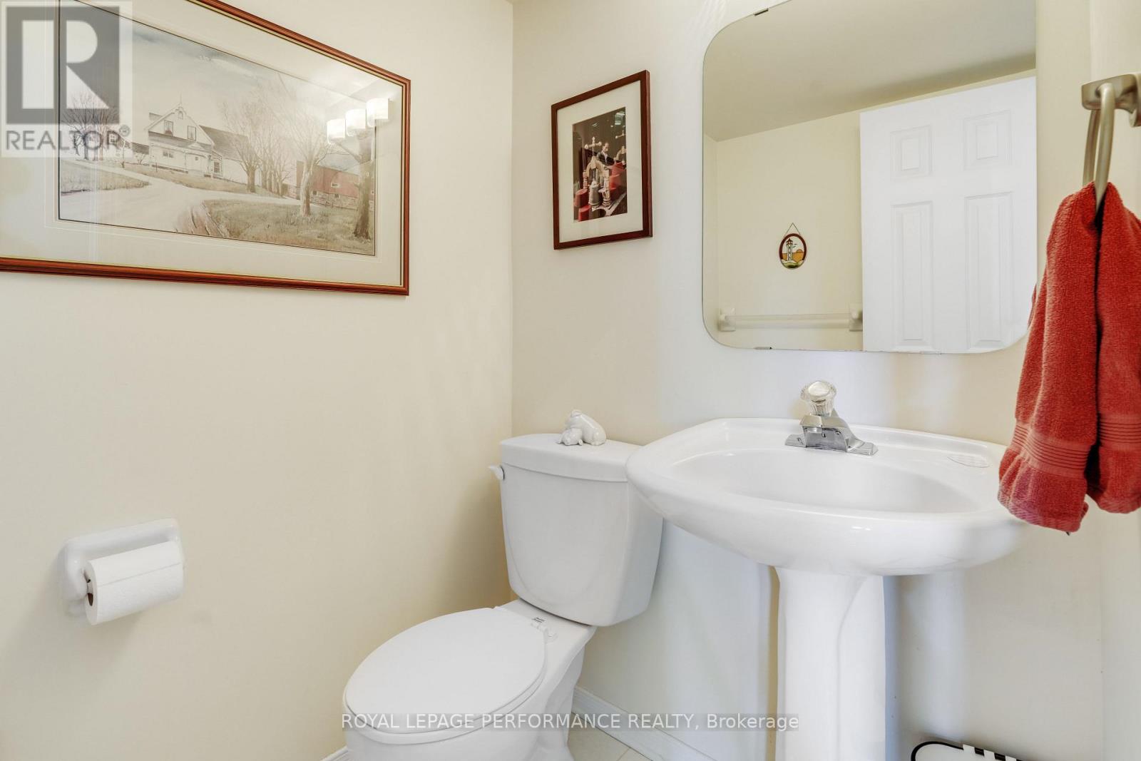 9 Maple Park Private, Ottawa, Ontario  K1T 4A6 - Photo 4 - X12177753