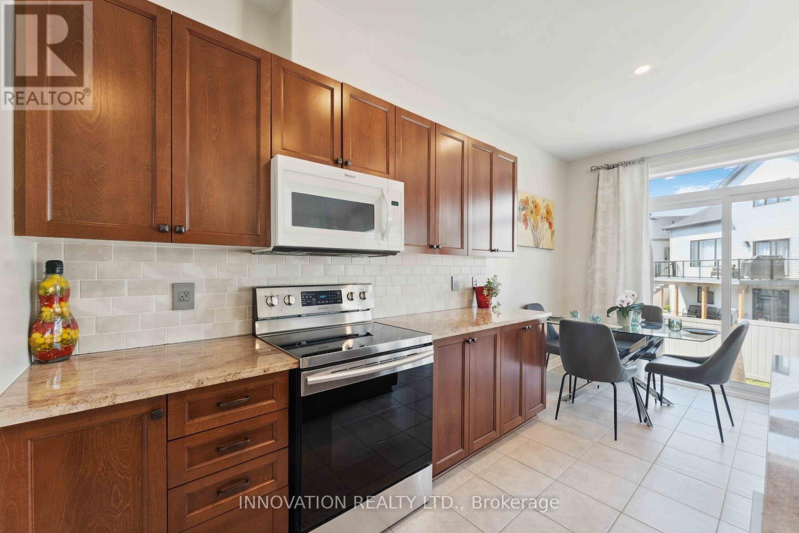 700 Parade Drive, Ottawa, Ontario  K2S 0Z3 - Photo 14 - X12177767