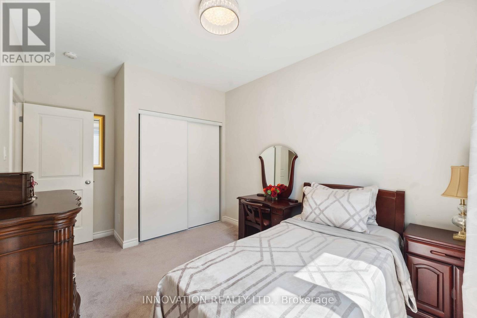 700 Parade Drive, Ottawa, Ontario  K2S 0Z3 - Photo 17 - X12177767