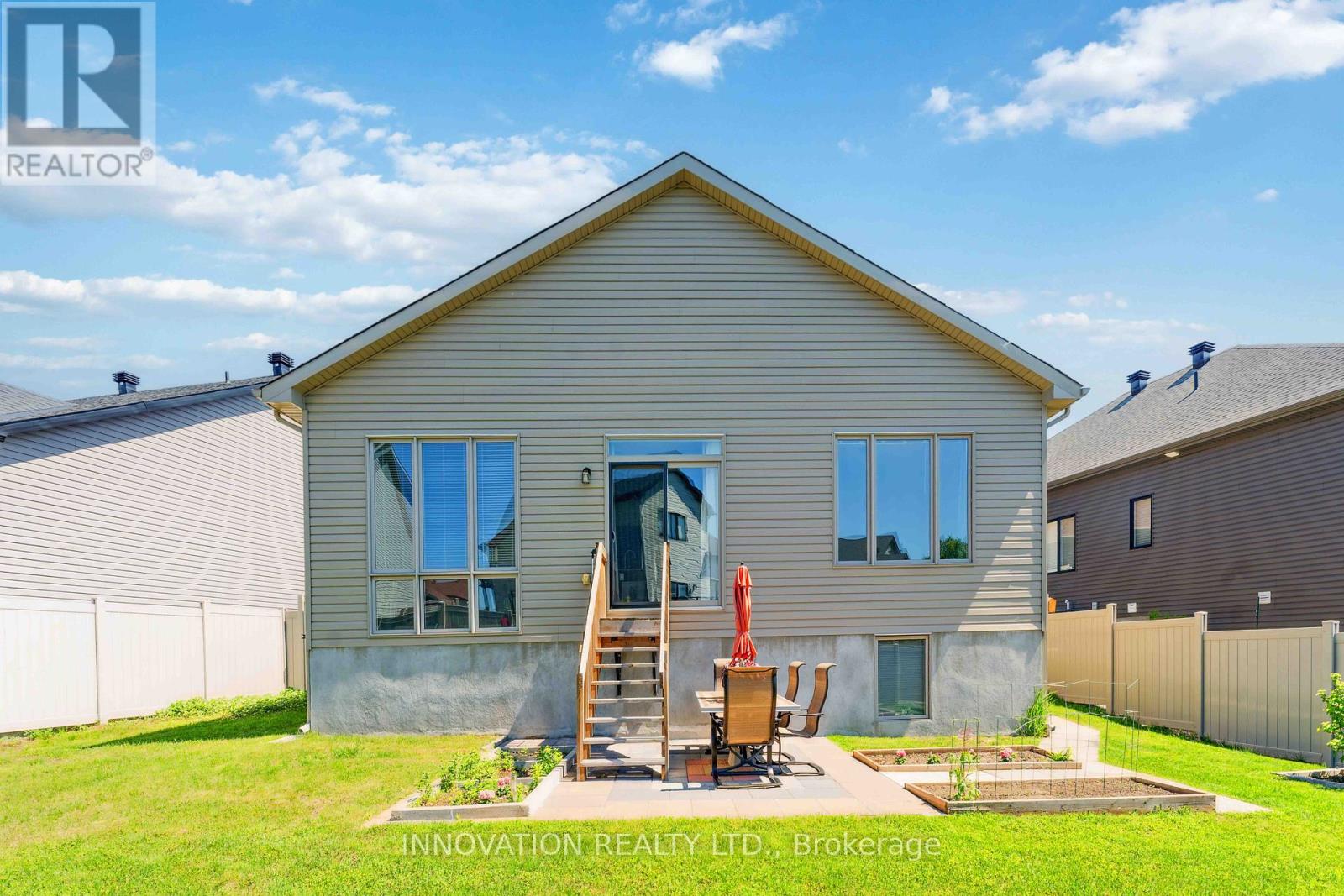 700 Parade Drive, Ottawa, Ontario  K2S 0Z3 - Photo 29 - X12177767