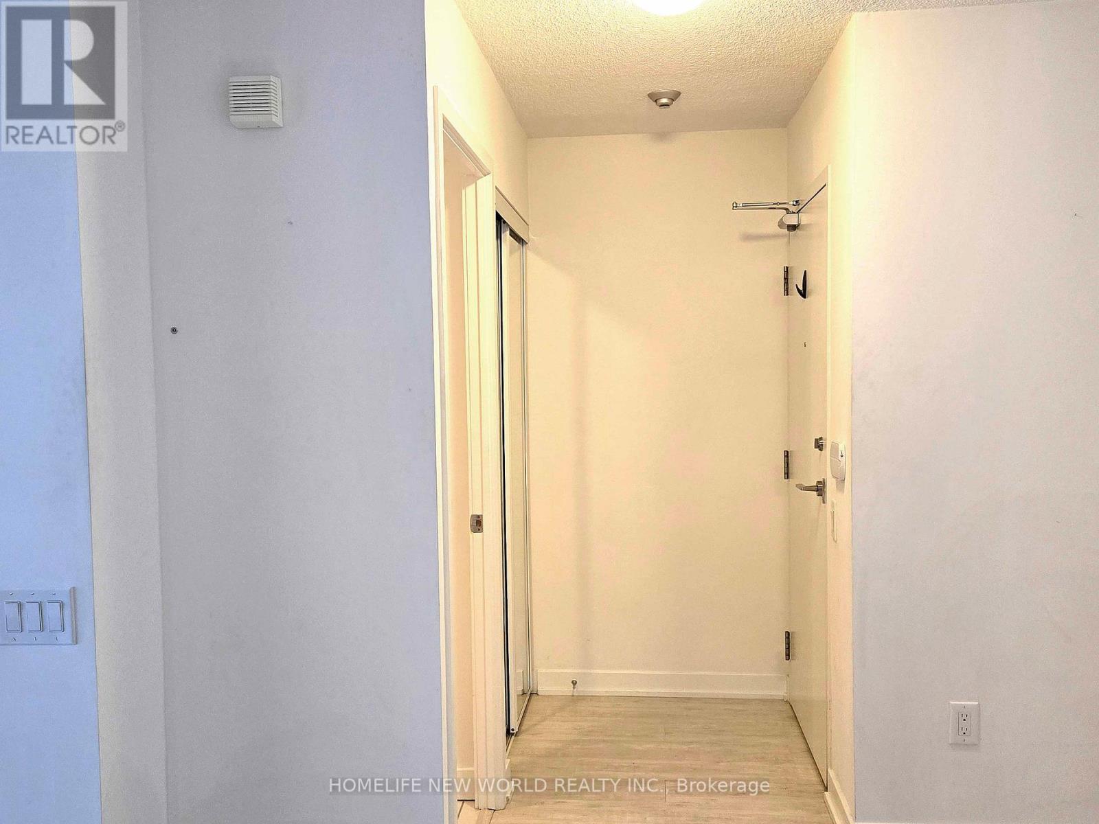 707 - 33 Singer Court, Toronto, Ontario  M2K 0B4 - Photo 6 - C12177692