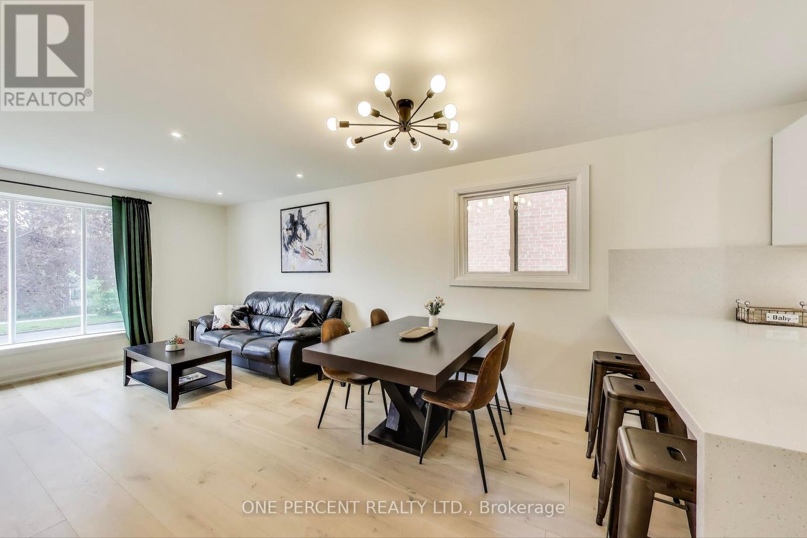 28 Munford Crescent, Toronto, Ontario  M4B 1C1 - Photo 10 - E12177731
