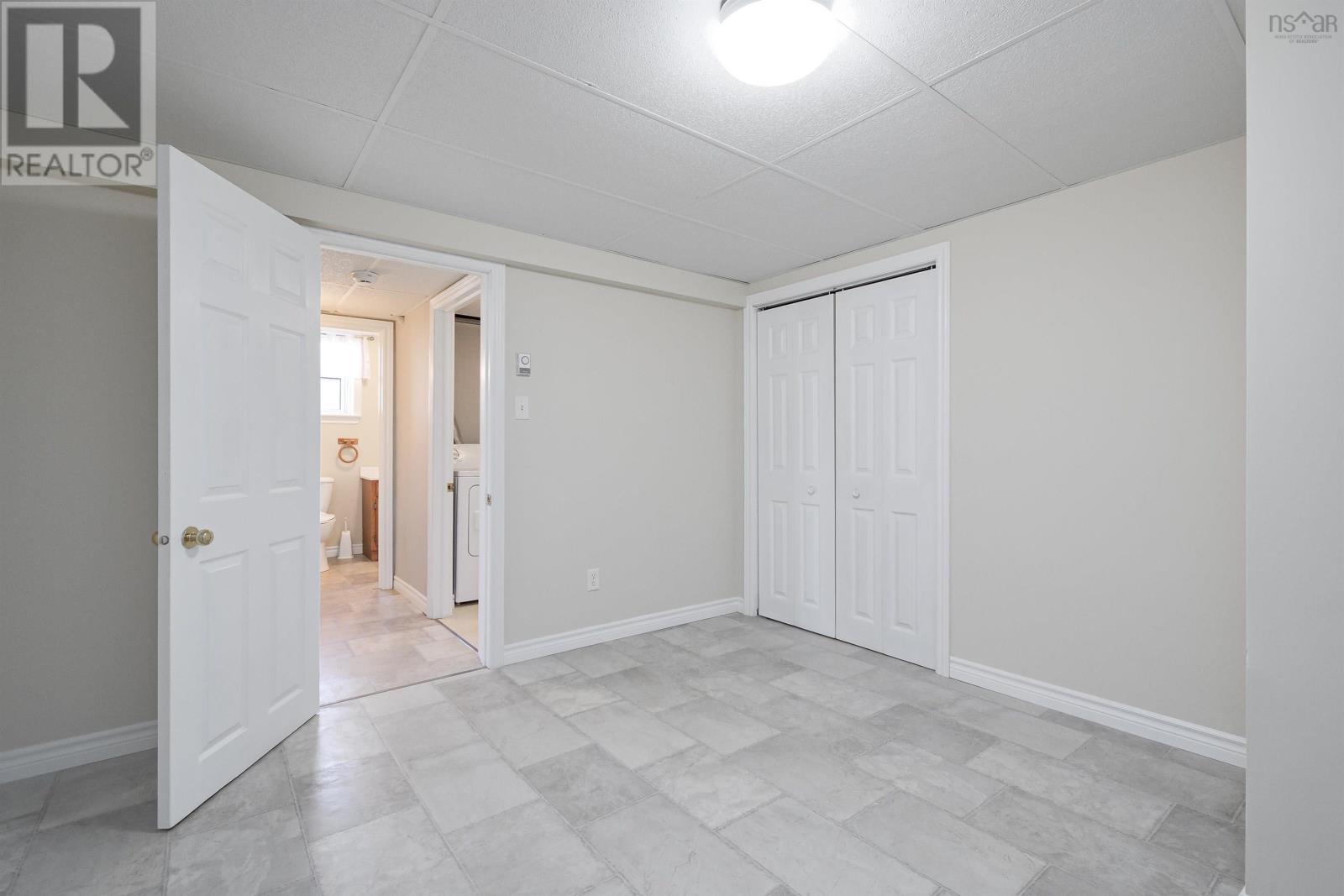 1131 George Street, Sydney, Nova Scotia  B1P 1N4 - Photo 43 - 202512205