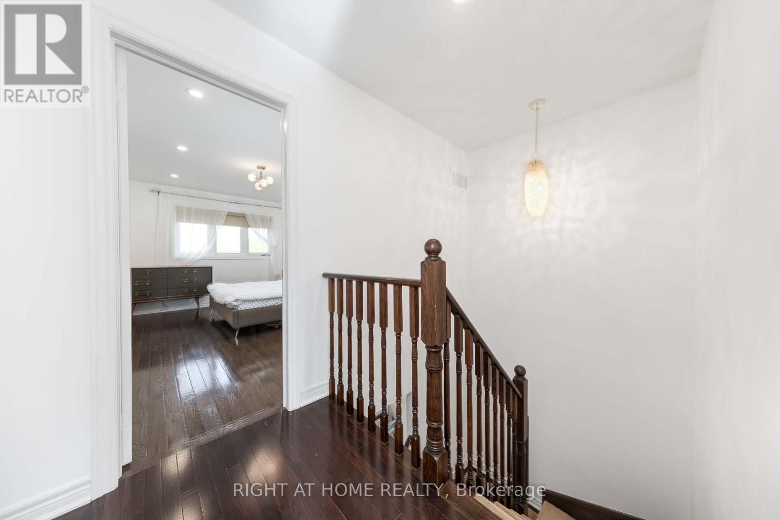 366 Doak Lane, Newmarket, Ontario  L3Y 0A8 - Photo 17 - N12177703