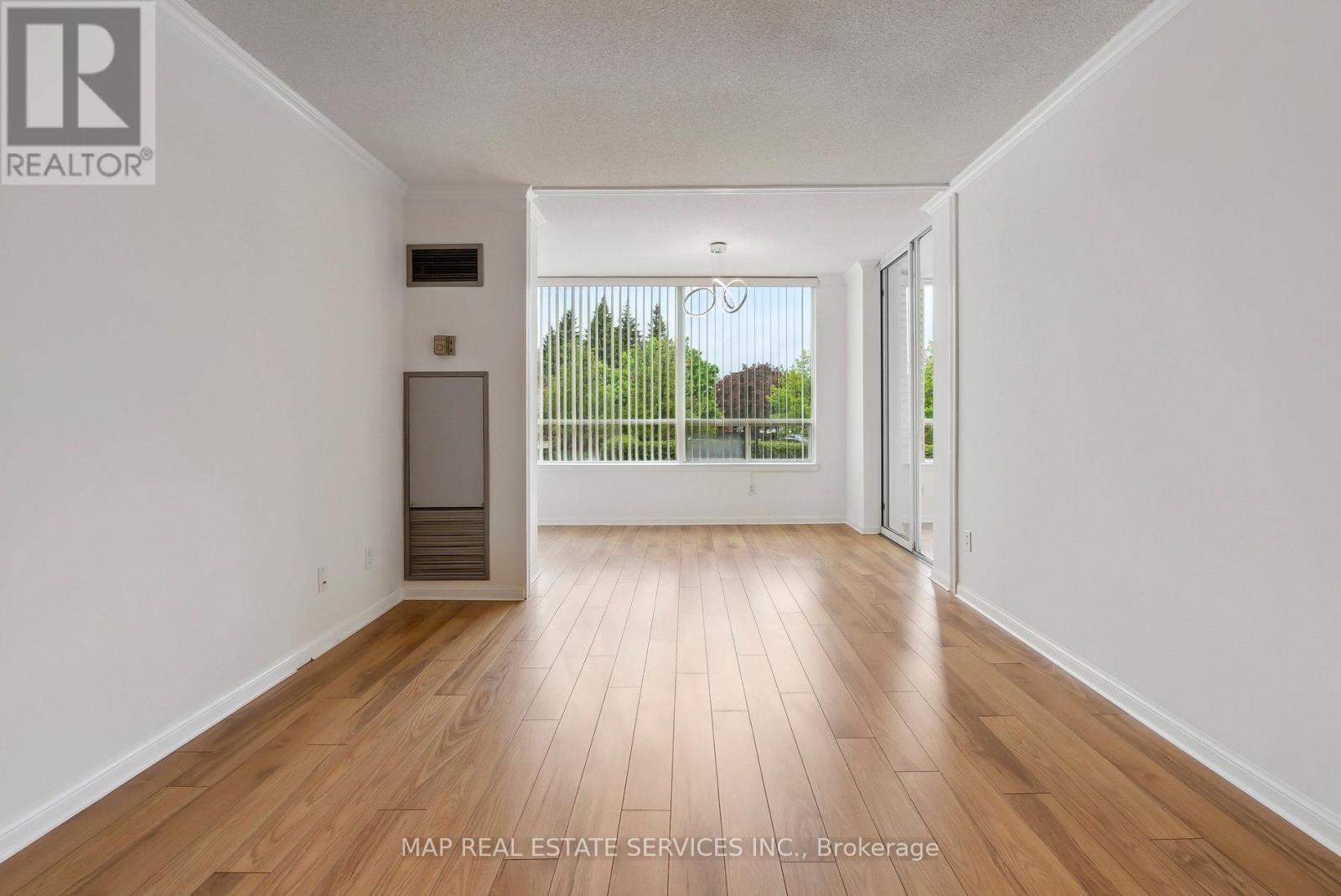 202 - 110 Promenade Circle, Vaughan, Ontario  L4J 7W8 - Photo 27 - N12177718