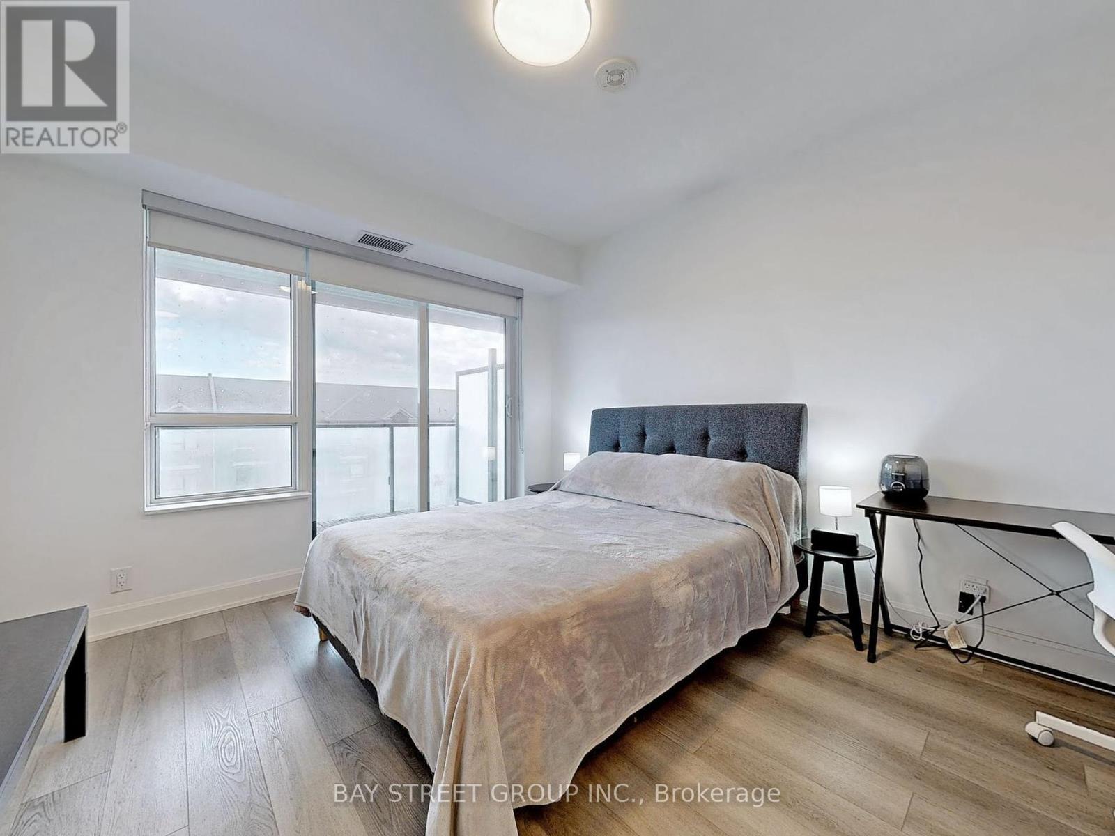 207 B - 38 Gandhi Lane, Markham, Ontario  L3T 0G9 - Photo 14 - N12177735