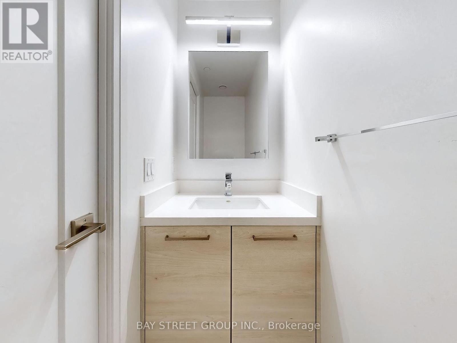 207 B - 38 Gandhi Lane, Markham, Ontario  L3T 0G9 - Photo 21 - N12177735