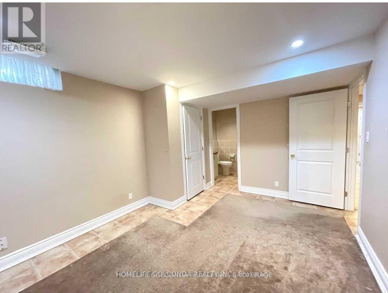 33 Hammerstone Crescent, Vaughan, Ontario  L4J 8B4 - Photo 6 - N12177747