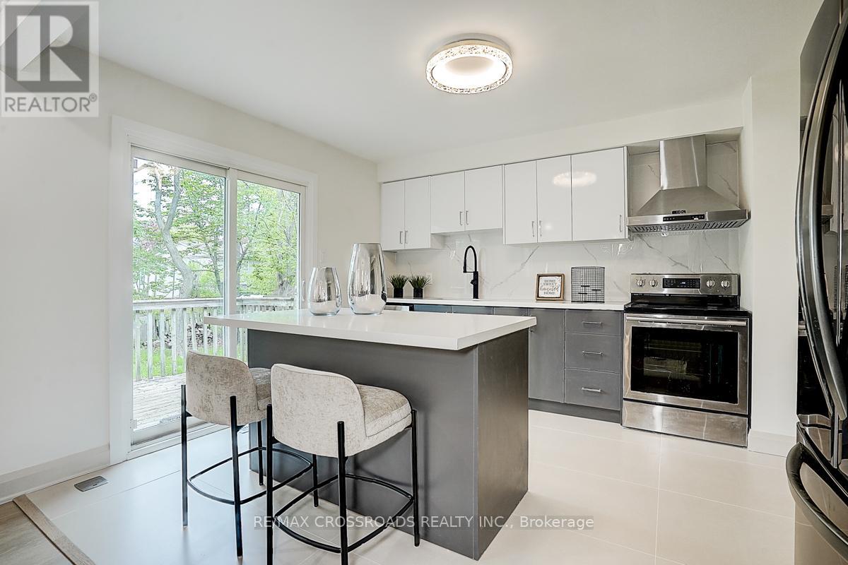 160 Letitia Street, Barrie, Ontario  L4N 1P5 - Photo 17 - S12177687