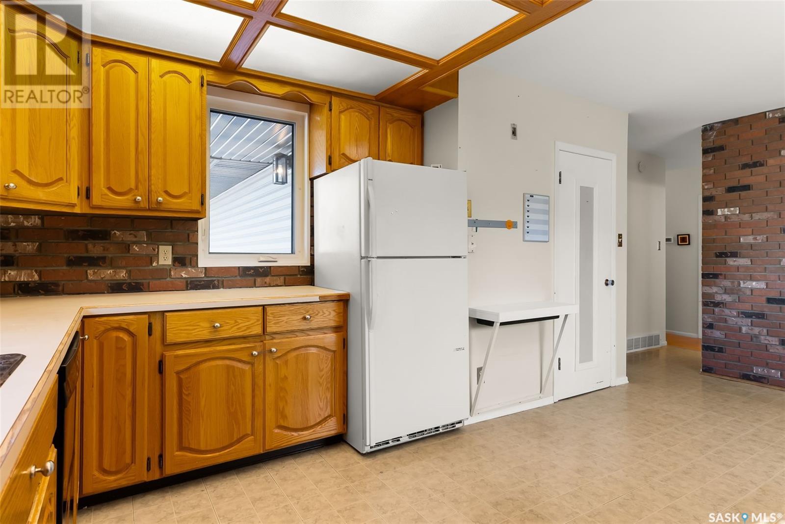 11 Wakefield Crescent, Regina, Saskatchewan  S4R 4T2 - Photo 8 - SK007373