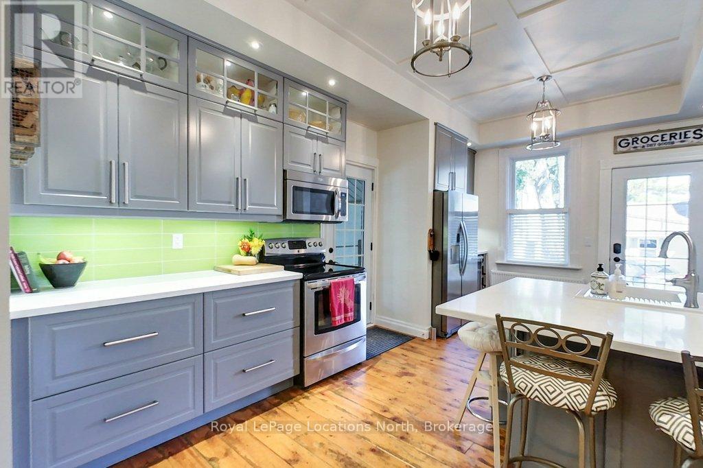 138 Bruce Street S, Blue Mountains, Ontario  N0H 2P0 - Photo 7 - X12158594