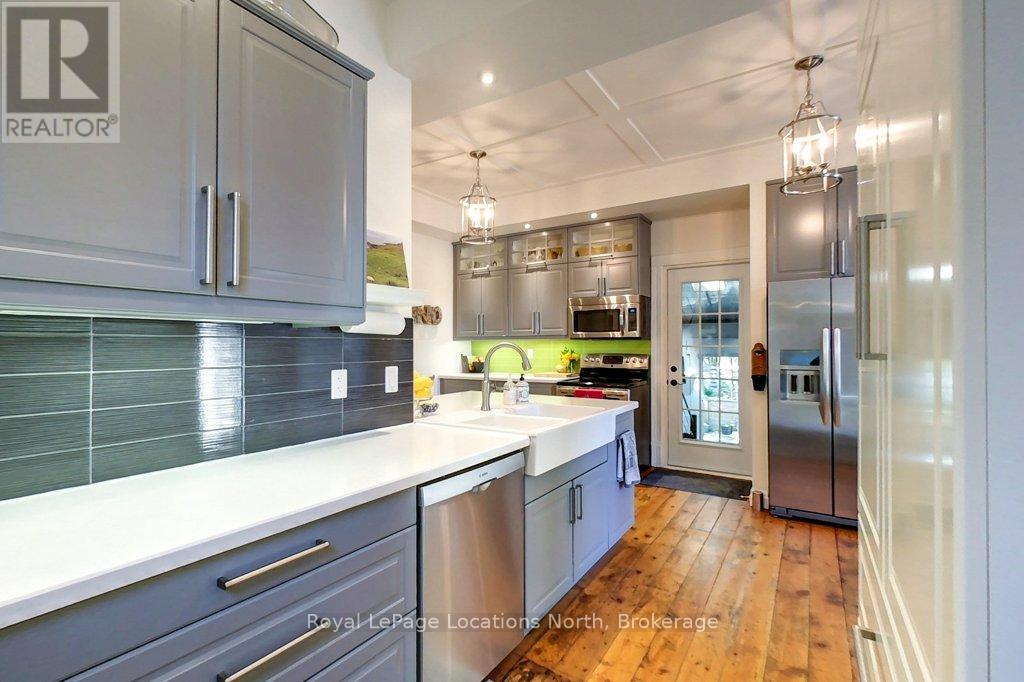 138 Bruce Street S, Blue Mountains, Ontario  N0H 2P0 - Photo 8 - X12158594