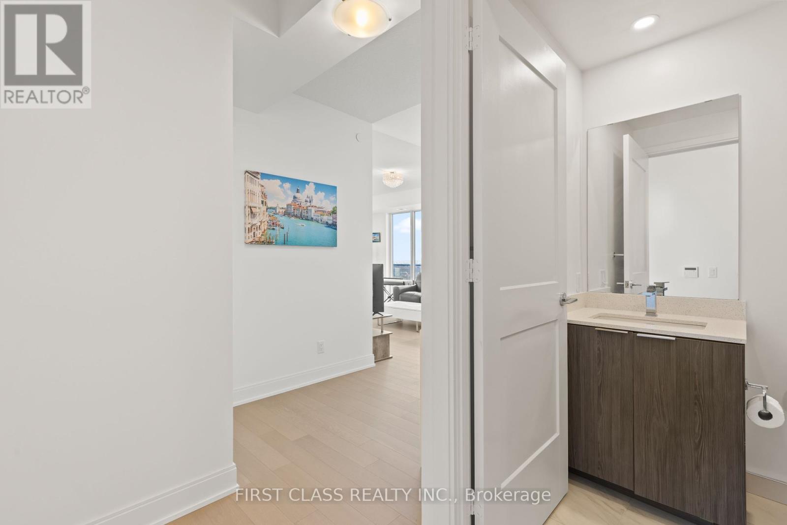 4802 - 70 Annie Craig Drive, Toronto, Ontario  M8V 0G2 - Photo 4 - W12177693