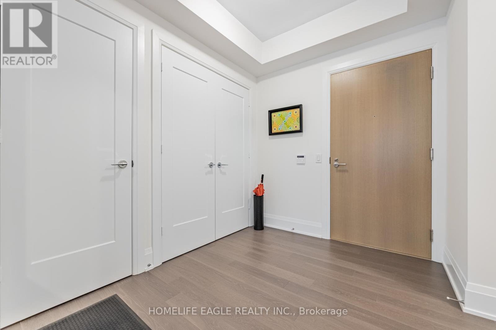 709 - 65 Annie Craig Drive, Toronto, Ontario  M8V 0G3 - Photo 2 - W12177694