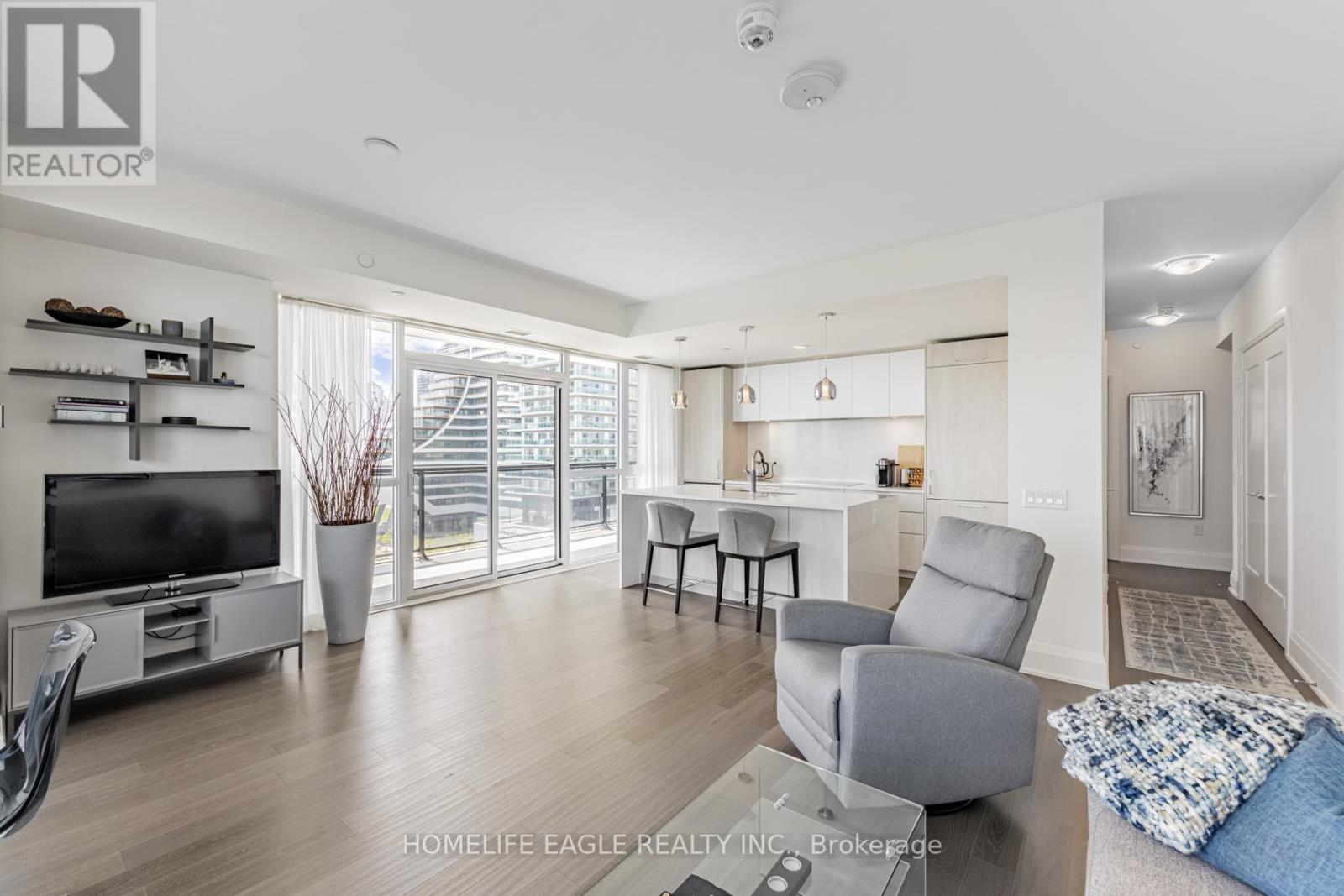 709 - 65 Annie Craig Drive, Toronto, Ontario  M8V 0G3 - Photo 7 - W12177694