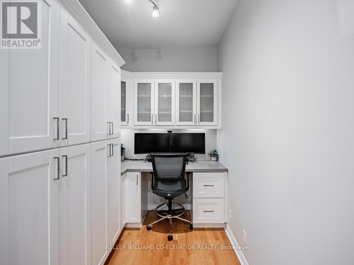 109 - 330 Princess Royal Drive, Mississauga, Ontario  L5B 4P7 - Photo 11 - W12177724