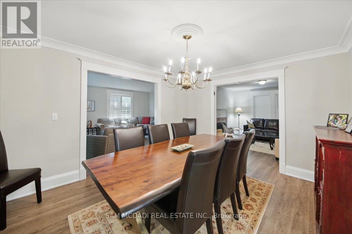81 Chisholm Street, Oakville, Ontario  L6K 3H8 - Photo 16 - W12177726