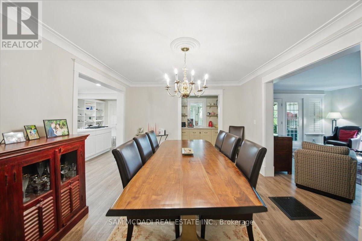81 Chisholm Street, Oakville, Ontario  L6K 3H8 - Photo 18 - W12177726