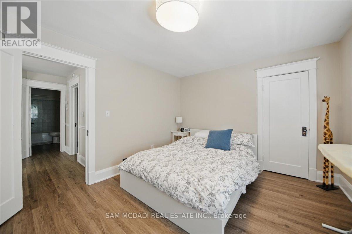 81 Chisholm Street, Oakville, Ontario  L6K 3H8 - Photo 26 - W12177726