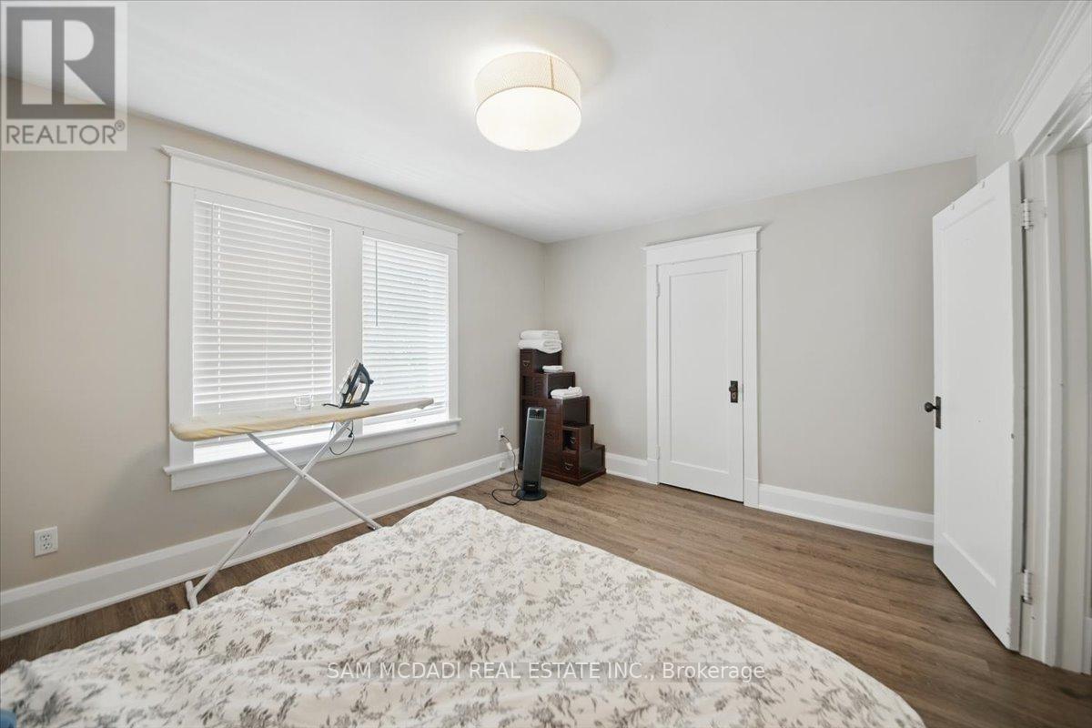 81 Chisholm Street, Oakville, Ontario  L6K 3H8 - Photo 27 - W12177726