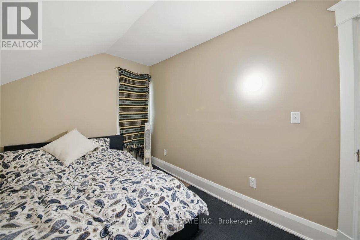 81 Chisholm Street, Oakville, Ontario  L6K 3H8 - Photo 29 - W12177726
