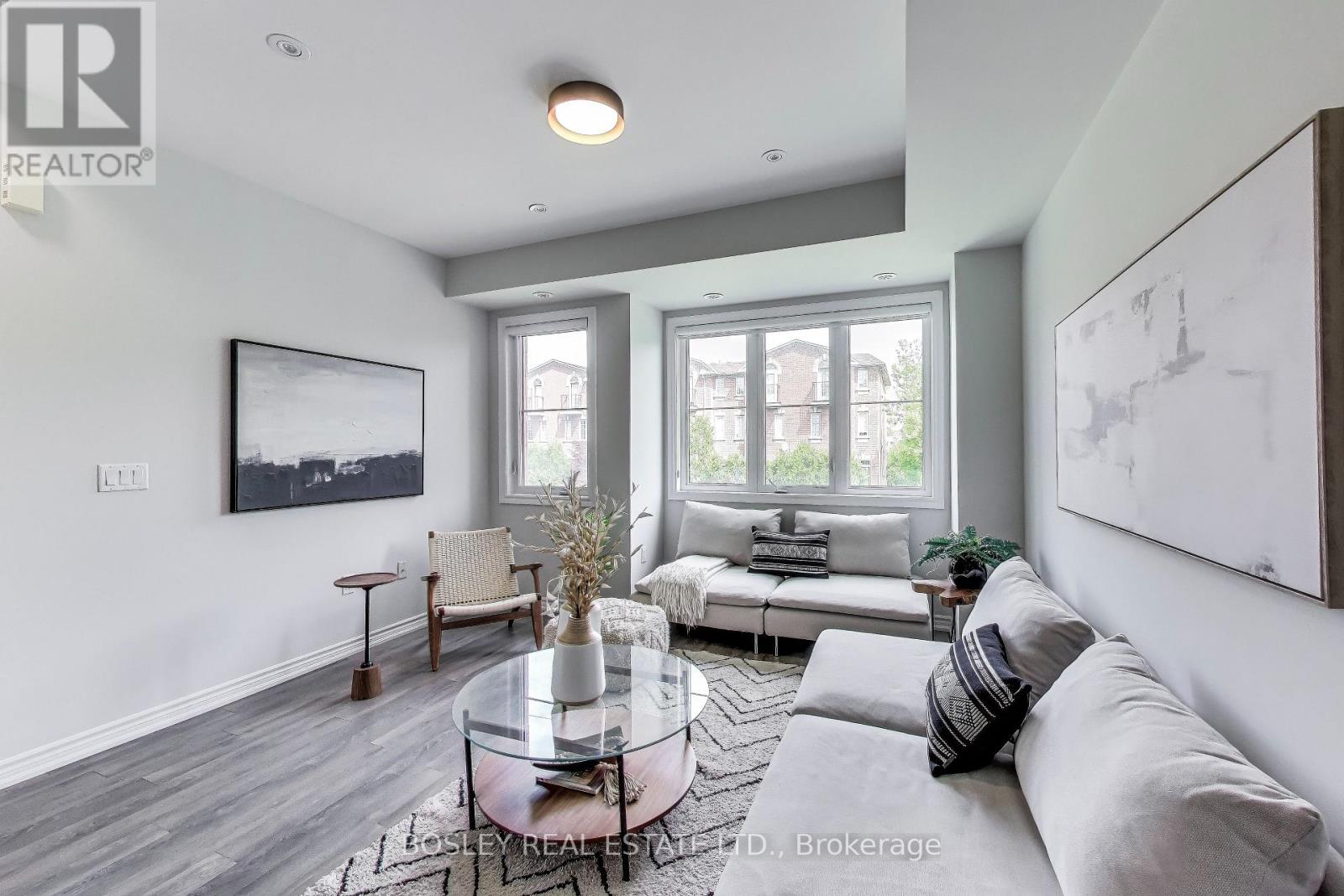Property at 237 - 390 HOPEWELL AVENUE image 4