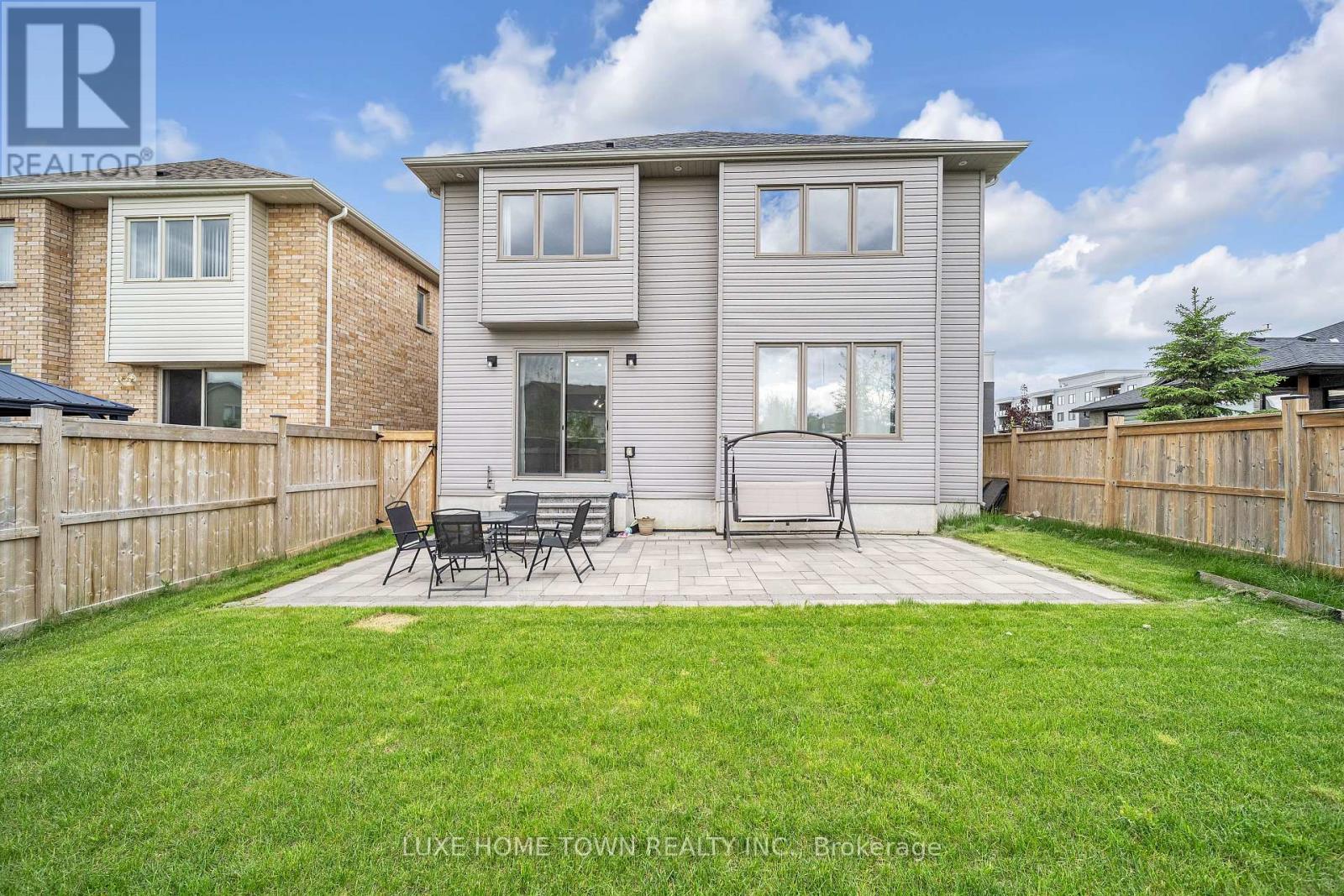104 Farley Road, Centre Wellington, Ontario  N1M 0H2 - Photo 45 - X12177676