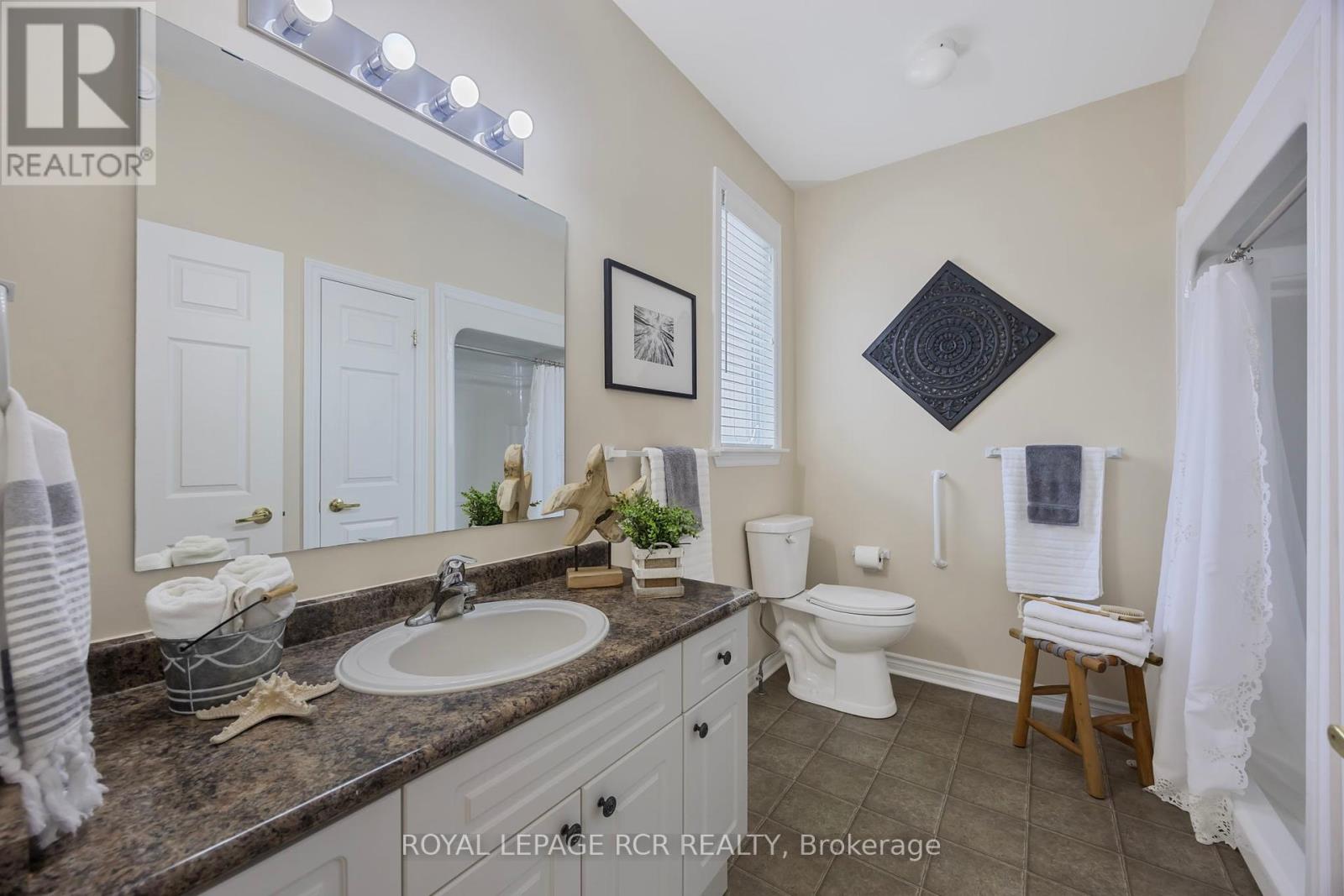 150 Hedgewood Lane, Gravenhurst, Ontario  P1P 1Z4 - Photo 23 - X12177723