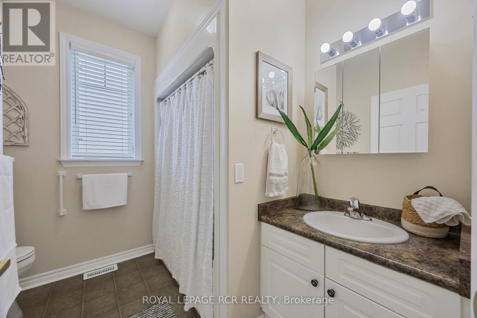 150 Hedgewood Lane, Gravenhurst, Ontario  P1P 1Z4 - Photo 26 - X12177723