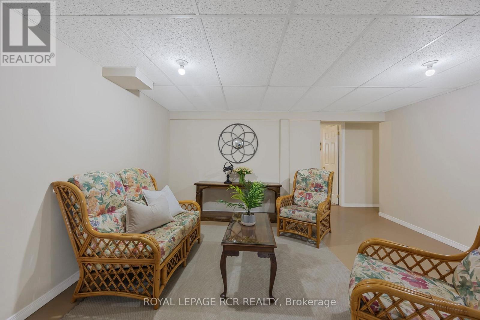 150 Hedgewood Lane, Gravenhurst, Ontario  P1P 1Z4 - Photo 27 - X12177723