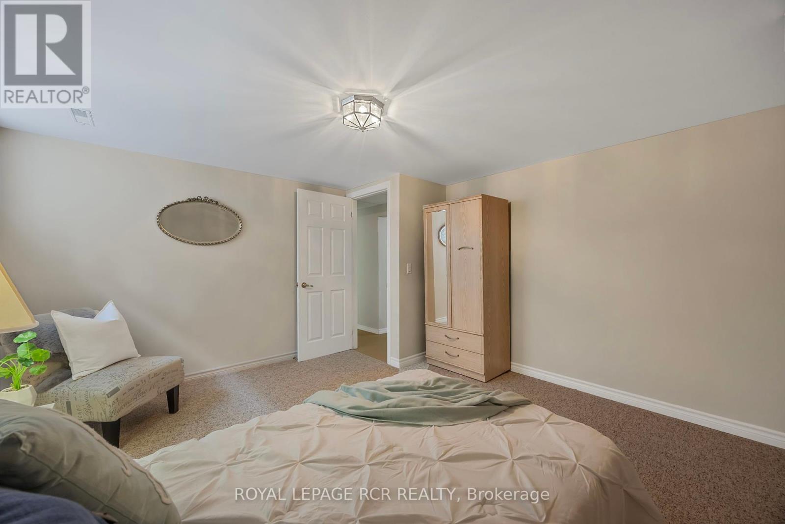 150 Hedgewood Lane, Gravenhurst, Ontario  P1P 1Z4 - Photo 35 - X12177723