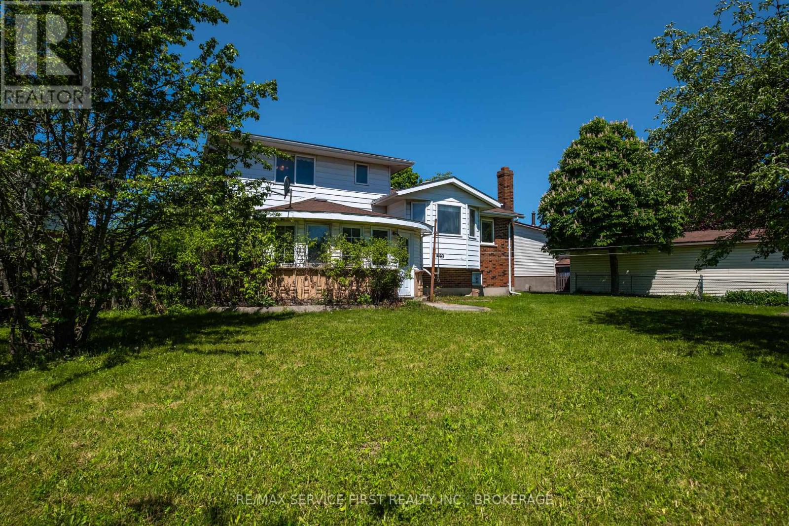156 Inverness Crescent, Kingston, Ontario  K7M 6N7 - Photo 6 - X12177772