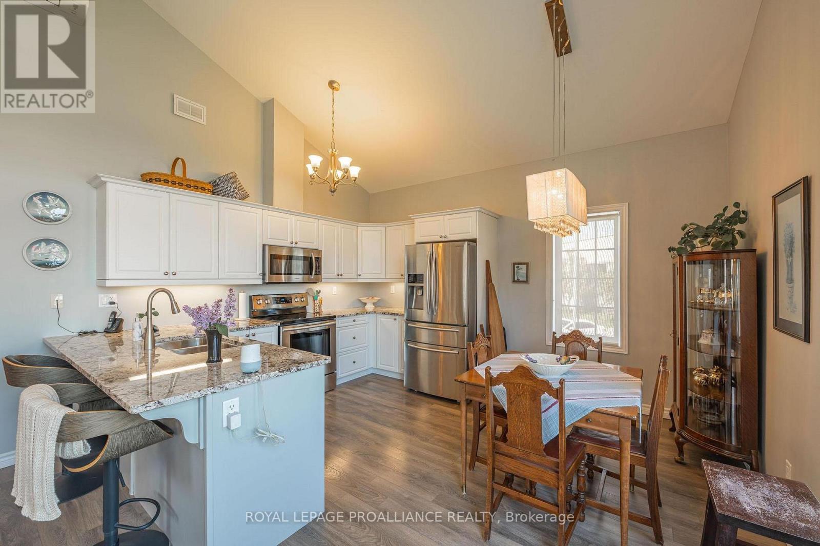 3104 - 300 Croft Street, Port Hope, Ontario  L1A 0E1 - Photo 4 - X12177789