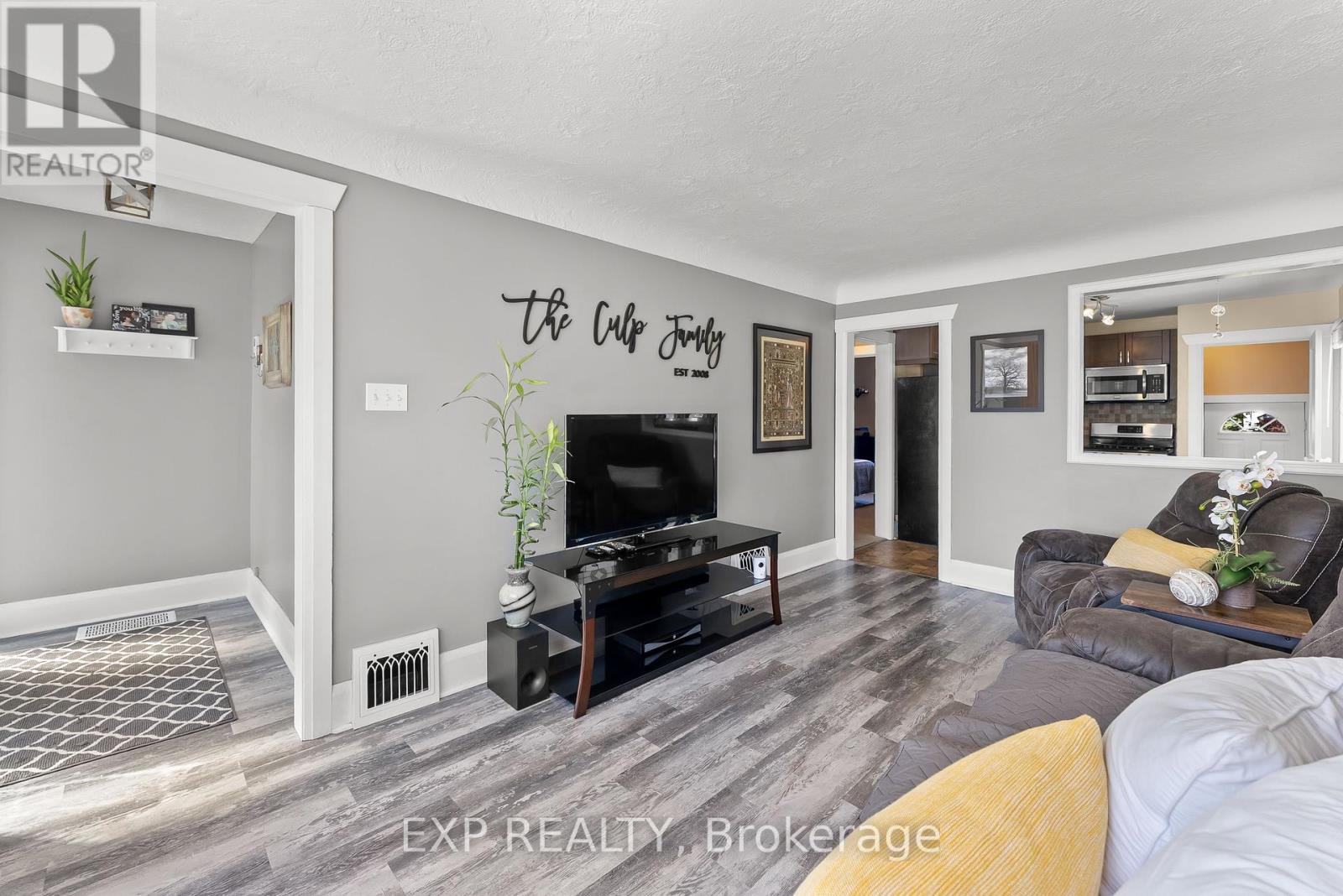 483 Scholfield Avenue N, Welland (Welland Downtown), Ontario  L3B 1N3 - Photo 8 - X12177794