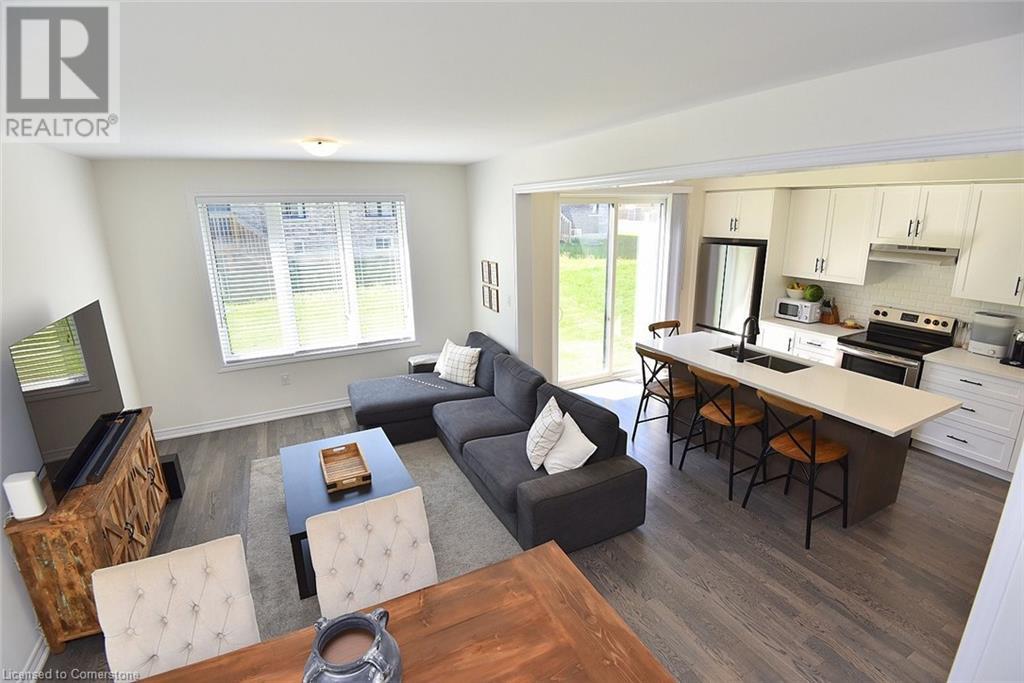 Property at 171 BLACKBIRD Way image 2
